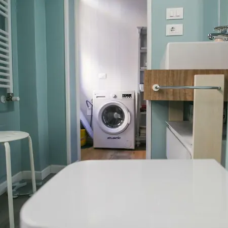 Cavour Apartman Bologna